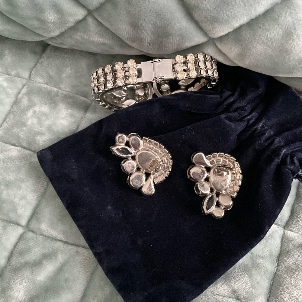 Vintage Crystal Jewelry Set - Picture 5 of 6